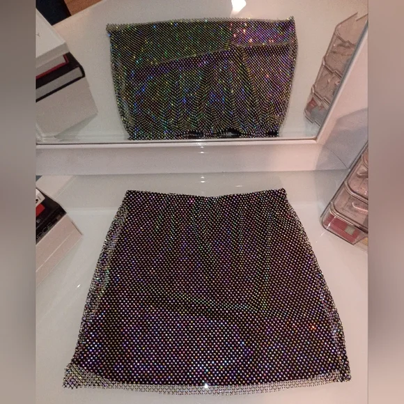 Steve Madden Glittering Fishnet Black Mini Skirt - Picture 1 of 11